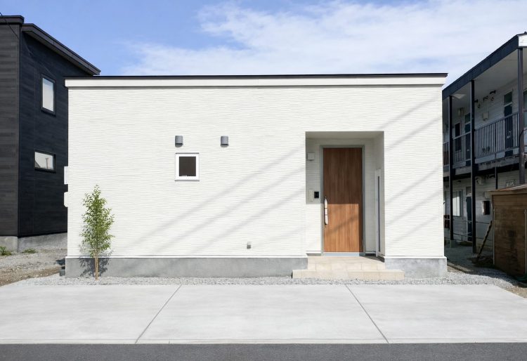 大収納！物置付平屋の画像